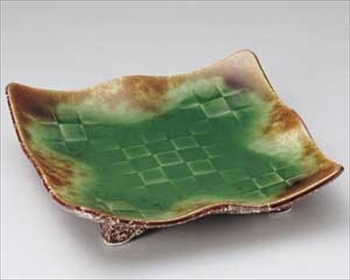 緑釉イラボ角波渕 盛皿